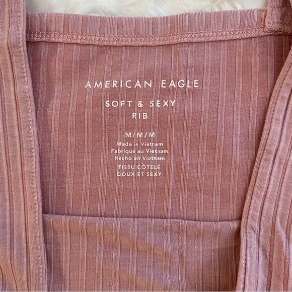 American Eagle Soft & Sexy Rib Pink Ribbed Cropped Tank Top Size Medium - Picture 3 of 6